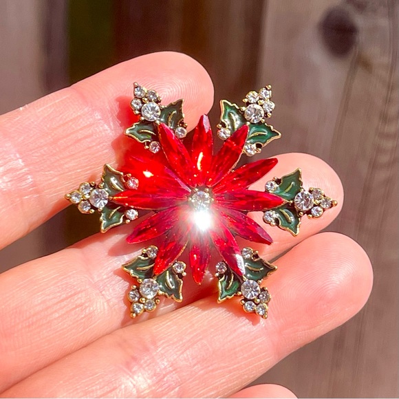 Snowflake Brooch Snowflake Pin Christmas Brooch Christmas pin - Picture 5 of 6